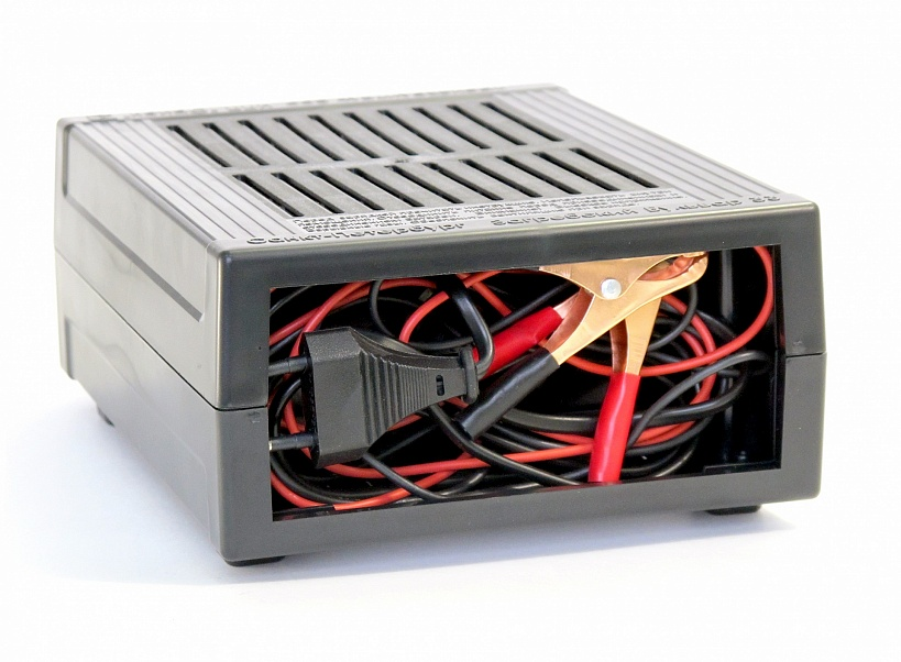 Зарядно-предпусковое устройство Вымпел-57